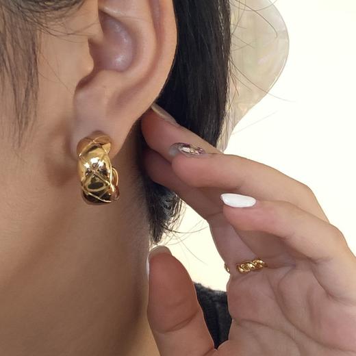 丁摩 S925银针法式简约半圆C形耳钉菱格纹耳环气质女耳饰5ZF-1728 商品图2