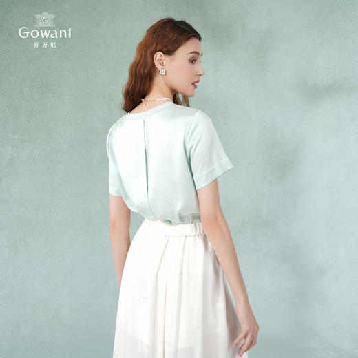 【三醋酸】乔万尼新款三醋酸缎面衬衫短袖衬衣休闲上衣EI2C756 商品图4