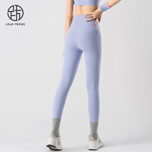 跃牌【蚂蚁运动】系列  固定杯高强度瑜伽背心高腰提臀瑜伽裤女瑜伽套装X1358+K3338 商品图6