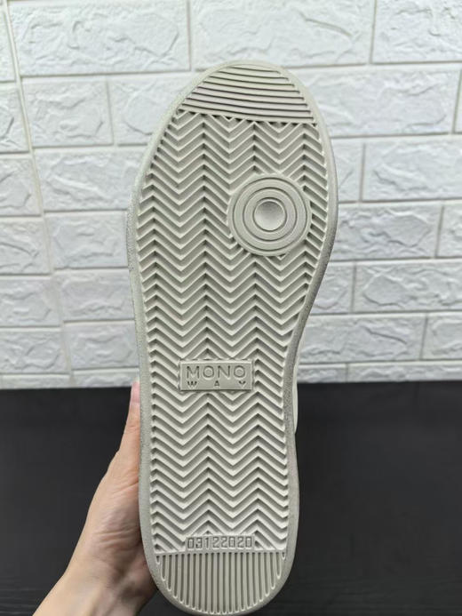 正品 MONO WAY 男鞋 头层牛皮材质 做旧款 超轻上脚舒适百搭休闲款 码数 41-45各几双 商品图5