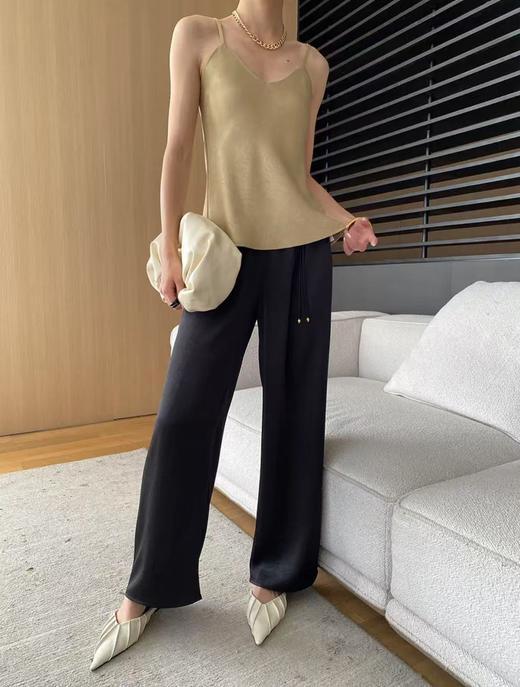 七夕福利-NO退~顺滑肌理纹缎面新中式吊坠松紧腰阔腿裤-喜出 商品图2