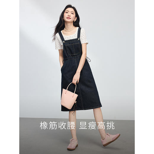 【初夏新品】熙世界休闲牛仔背带裙女夏季2025年新款宽松设计感复古吊带连衣裙 商品图2