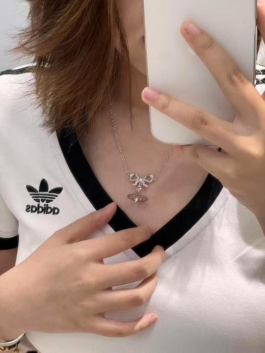 西太后冰莓粉宇宙土星蝴蝶结项链（XTY） 商品图3