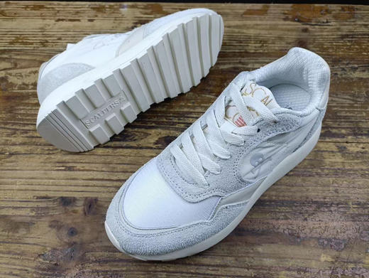 外贸正品 SCALPERS/24真皮复古阿甘休闲鞋百搭女款休闲鞋
码数:38/3，39/2，40/1 商品图3