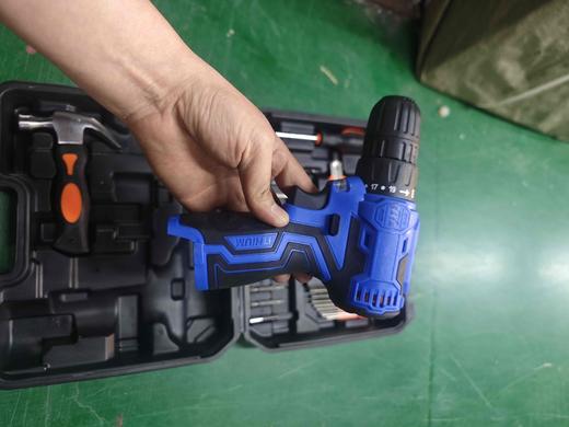 【货号07578】包邮16.8V锂电钻套盒批头钻头螺丝刀羊角锤美工刀六角扳手套装工具 商品图8