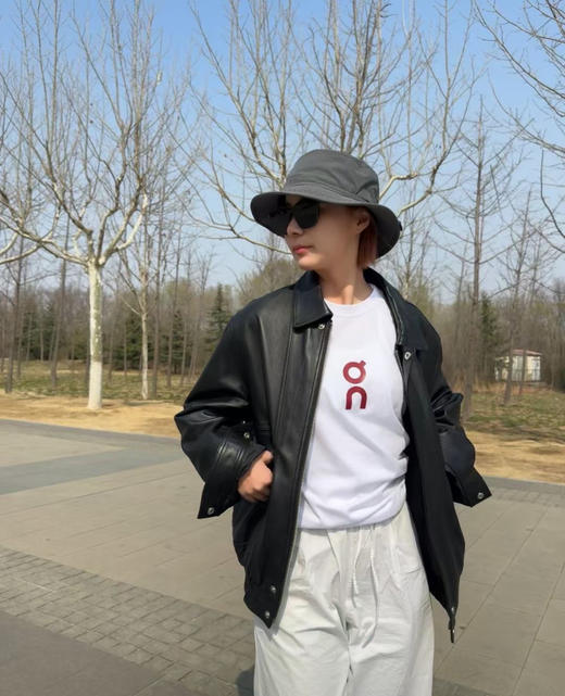 原单正品攀山鼠渔夫帽-命运女神斯库尔德
今年的春夏新品，抓紧抢第一批福利，刚刚出货
三个色男女同款，头围可调
原价560 商品图11