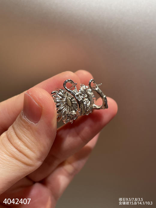 老坑玻璃帝王绿蛋面耳钉【4042407】具体价格微信咨询 商品图7