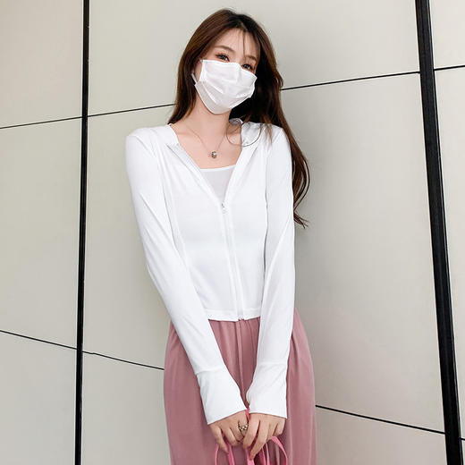 夏新款防晒衣女紧身冰丝透气防紫外线修身防晒服外套紧身防晒衣女 商品图2