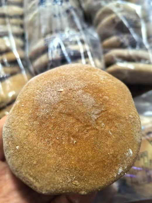 纯手工【老面法饼】， 一款排队才能拿到货的法饼  老面发酵 配料干净 醇厚饼香在嘴里翻江倒海👅 踏实满足😋有饼一张 美味健康 商品图2