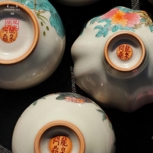 龙泉问鼎彩绘哥窑晴雪杯（欢悦祥瑞）集玉杯(莲年有余) 商品图3