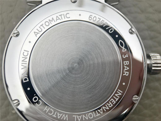 MKS万国达文西系列腕表，尺寸40毫米X10毫米 柔软耐用的ITALY小牛皮表带配合传统式精钢表扣，特大限度满足了舒服贴手的体验 商品图5