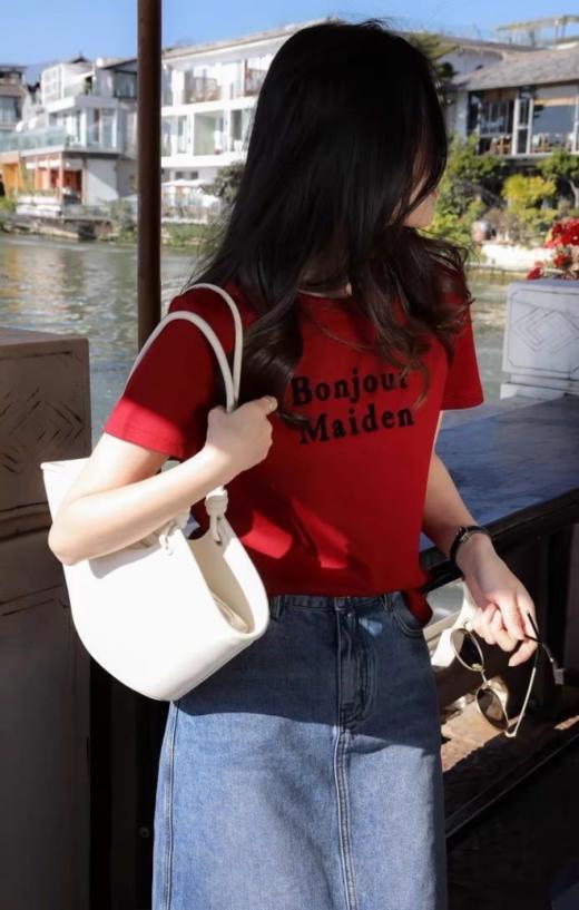 👏超显白【波尔多红双面丝光棉植绒印花系列】公司订单面料❗❗普通棉的双倍成本👊🏻双面丝光棉植绒印花T/连衣裙😻穿出来让你脱颖而出~  商品图3