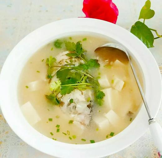 千岛湖花鲢鱼头22.8元约1.8-2斤1个，现杀加冰打包，次日到店 商品图3