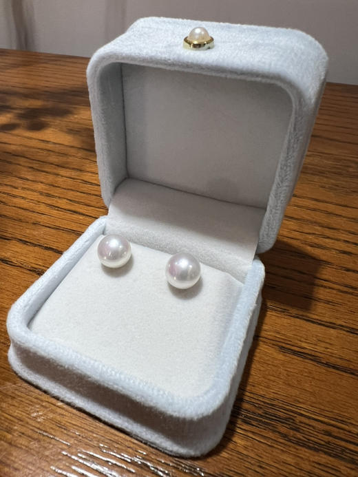 47-10后无来者 6A极光无瑕 珠光惊艳 10-11mm 大馒头珍珠耳钉 商品图10