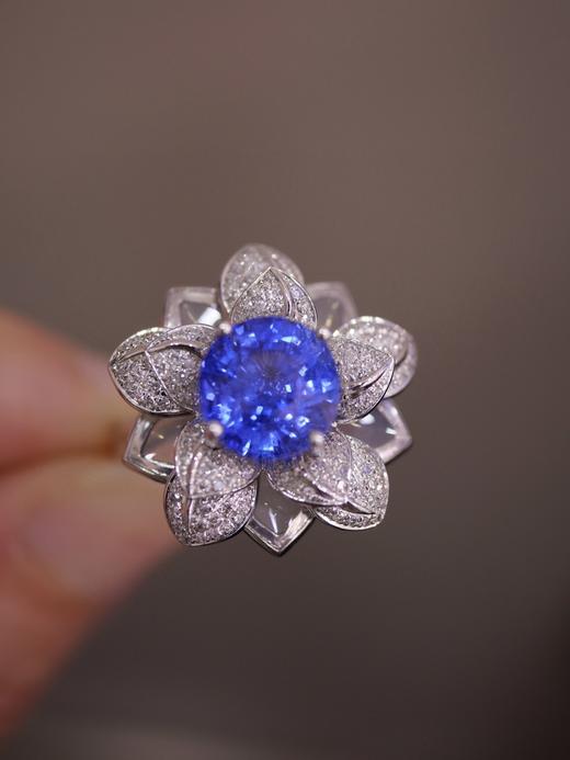 4.23ct刻面蓝宝石戒指 商品图1