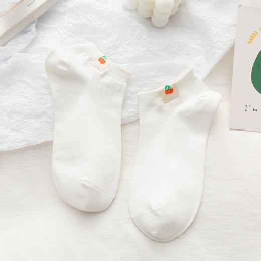 【纯色纯棉6双！简约百搭】夏日清新搭配，水果天气布标；可甜&可颜！可爱低帮袜子女，透气吸汗，舒适柔软。小清新日系风，春夏薄款短袜，女孩们的潮流必备！ 商品图7