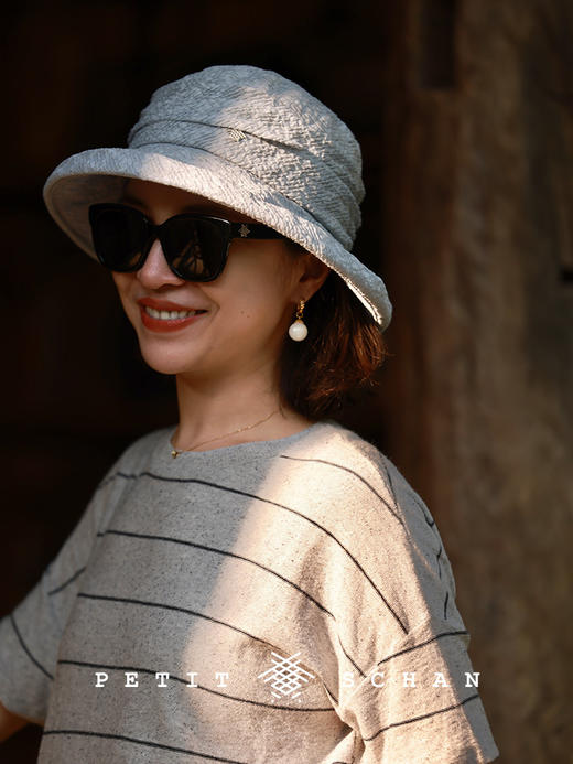 PETIT SCHAN小闪 JEW#022 congealed fat 凝脂 18K金和田玉顶俄巴莎高白白玉15mm耳环 商品图1