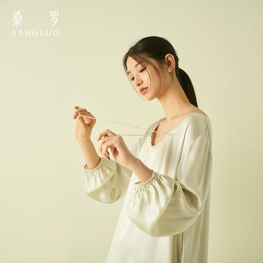无色纯净系列桑罗长袖连衣裙可外穿睡裙 商品图3