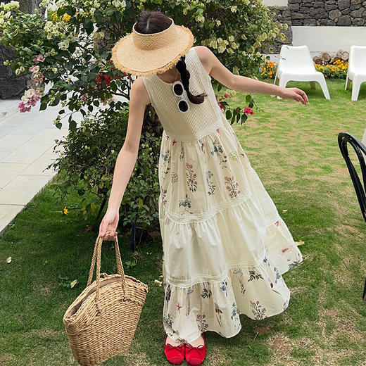 西遇拼接背心连衣裙女2025年夏季新款a字蕾丝蛋糕裙法式无袖长裙SS050502 商品图3