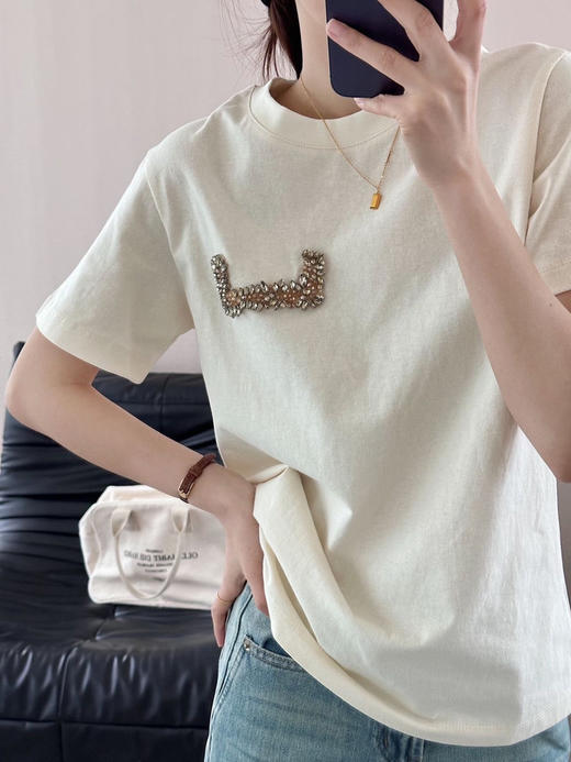 全手工络花钻饰棉质短袖T恤 重新定义基础款美学 经典款百搭实用 精裁镶边圆领 100%棉 全手工络花工艺呈现U型钻饰 包容万象的松弛美学 宽松版型 商品图8