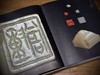 《方寸万象：新见中国古代玺印封泥陶文集萃》，精华版，16开，精装，刘钊、许雄志主编，上海书画出版社2025年一版一印，定价388，售价298元。 商品缩略图2