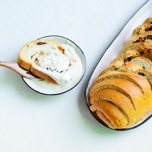 耘珂大列巴 | 芒果姜黄&石斛荞麦&金杏银耳&莲子红豆 手工新鲜现做 纯素烘焙「任买2条包邮」 商品图6