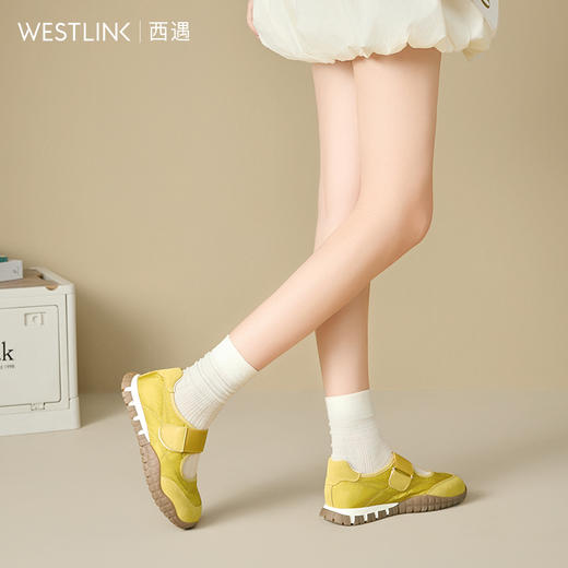 西遇运动芭蕾鞋女新款春夏魔术贴复古休闲鞋厚底黄色玛丽珍鞋V0156573 商品图3