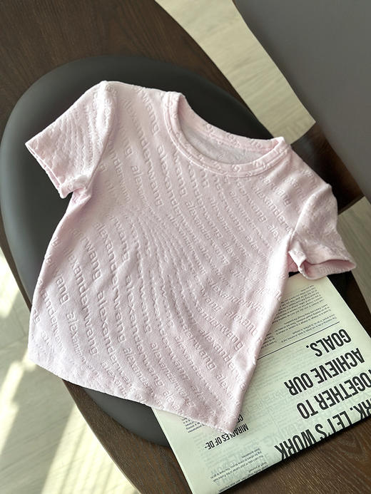 现货 THS-限时 大王家 尾品 满身提花logo短袖短T恤 2色 BH2580 商品图5