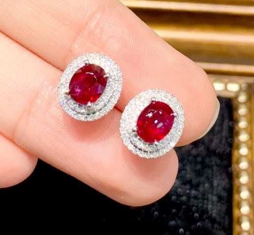 1.85ct刻面红宝石耳钉 商品图3