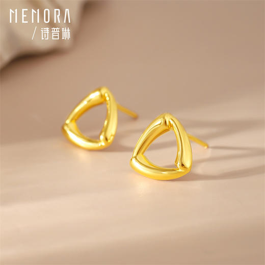 【新品首发】高光系列黄金三角形耳饰 足金耳钉简约黄金耳环女士礼物MEMORA诗普琳LE438601 商品图3