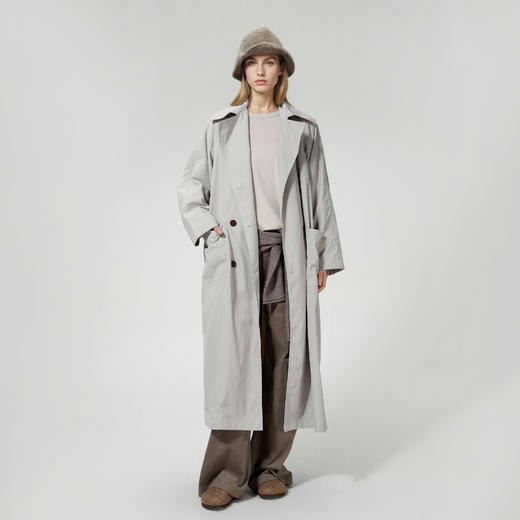 ROMI STUDIO“如此简约”轻量化纸皱感牛角扣宽松风衣外套 24AWW001 商品图0