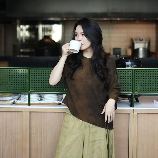 绽放185朵/【宋瓷系列】桑蚕丝红茶植物染香云纱肌理感系带小衫 商品图2