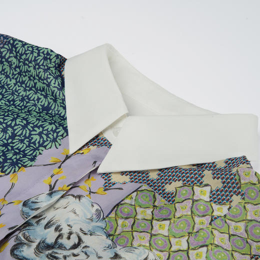 谜底花色衬衫七分袖女2025夏季新款通勤风拼接印花衬衣256MC6286 商品图3