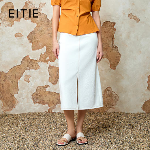 EITIE爱特爱简约白色显瘦高腰开叉a字牛仔半身裙夏季新款8206916 商品图0