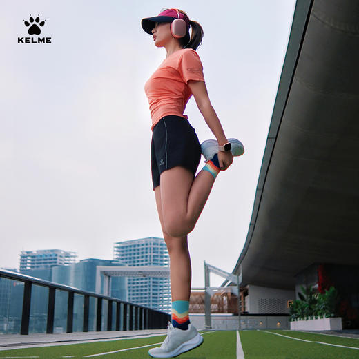 卡尔美KELME新款无束轻行跑步系列女士休闲运动梭织短裤 商品图3