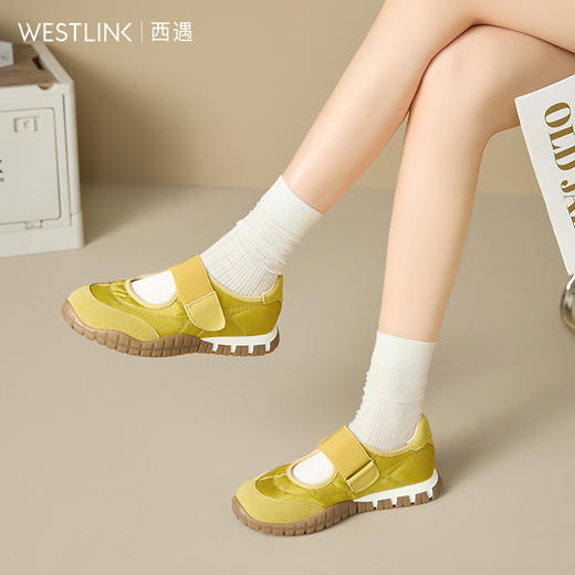 西遇运动芭蕾鞋女新款春夏魔术贴复古休闲鞋厚底黄色玛丽珍鞋V0156573 商品图1