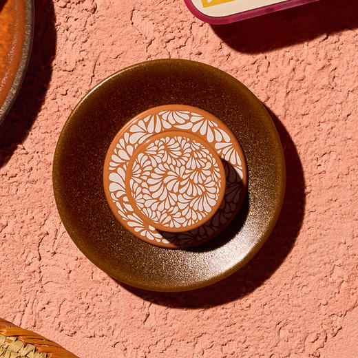 【绿洲物语】循环花·棕·MagSafe圆啪嗒 MAGSAFE磁吸手机气囊支架 Round圆啪嗒系列 棕色 植物花卉 商品图1