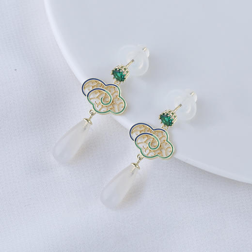 【宏艺珠宝】​玉坠云纹·银s925耳饰 商品图0