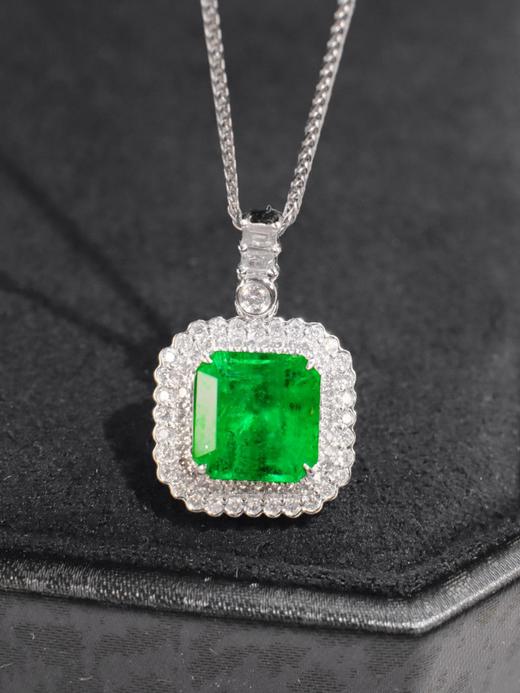 2ct刻面祖母绿吊坠 商品图0