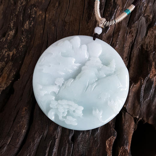 【天然正品】天然细腻无纹裂糯种春彩雕山水平安无事牌翡翠吊坠手把件58.2*57.7*11.3MM（皆取最大值）女士现售价：680特价！020425AH38 商品图3