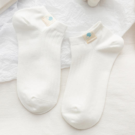 【纯色纯棉6双！简约百搭】夏日清新搭配，水果天气布标；可甜&可颜！可爱低帮袜子女，透气吸汗，舒适柔软。小清新日系风，春夏薄款短袜，女孩们的潮流必备！ 商品图9