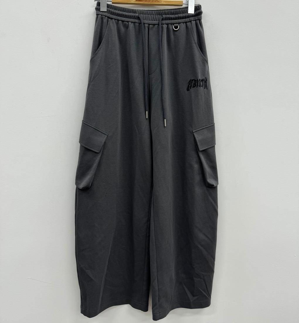 MZ松紧腰头工装阔腿裤（黑）春季151020430321