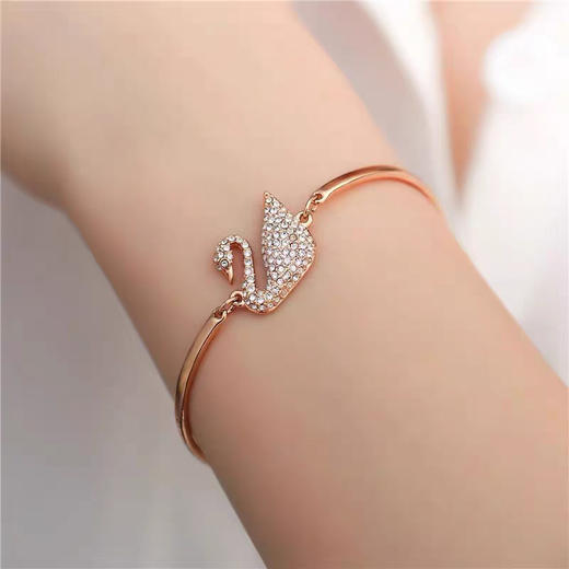 【顺丰发货】Swarovski施华洛世奇 SWAN梦幻天鹅手镯5142752玫瑰金色高级送礼好物 商品图8