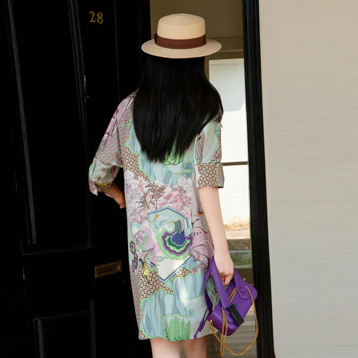 谜底花色连衣裙七分袖女2025夏款度假风原创印花衬衫裙256ML6229 商品图2