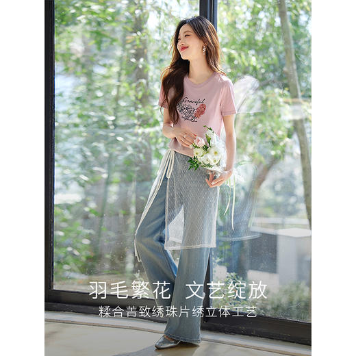 【初夏新品】熙世界优雅百搭透气70%棉25夏季新款圆领T恤女休闲印花女士上衣t 商品图2