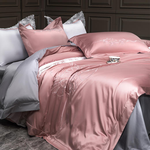 多喜爱 100S云锦缎四件套·花知梦 【100支缎纹匹马棉】【精美刺绣 】【礼盒包装】【宽边工艺】【专利床单】 柔润丝光  A类标准 商品图7