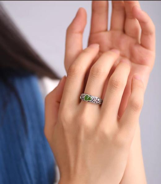 通体s925纯银碧玉祥云平安葫芦镶嵌红锆石活口戒指 商品图2