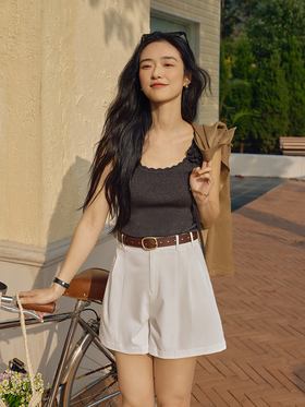 真丝羊绒贝壳边U领背心(配手勾花)FCF1VET013