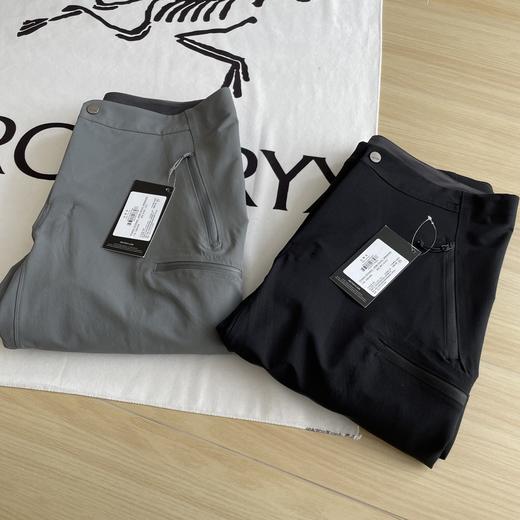 点此购买 始祖鸟春秋季雪线系列男士内里压胶软壳长裤 cp 314497 商品图11