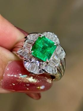 2ct刻面祖母绿6f